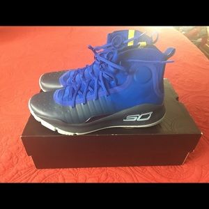 Curry 4s